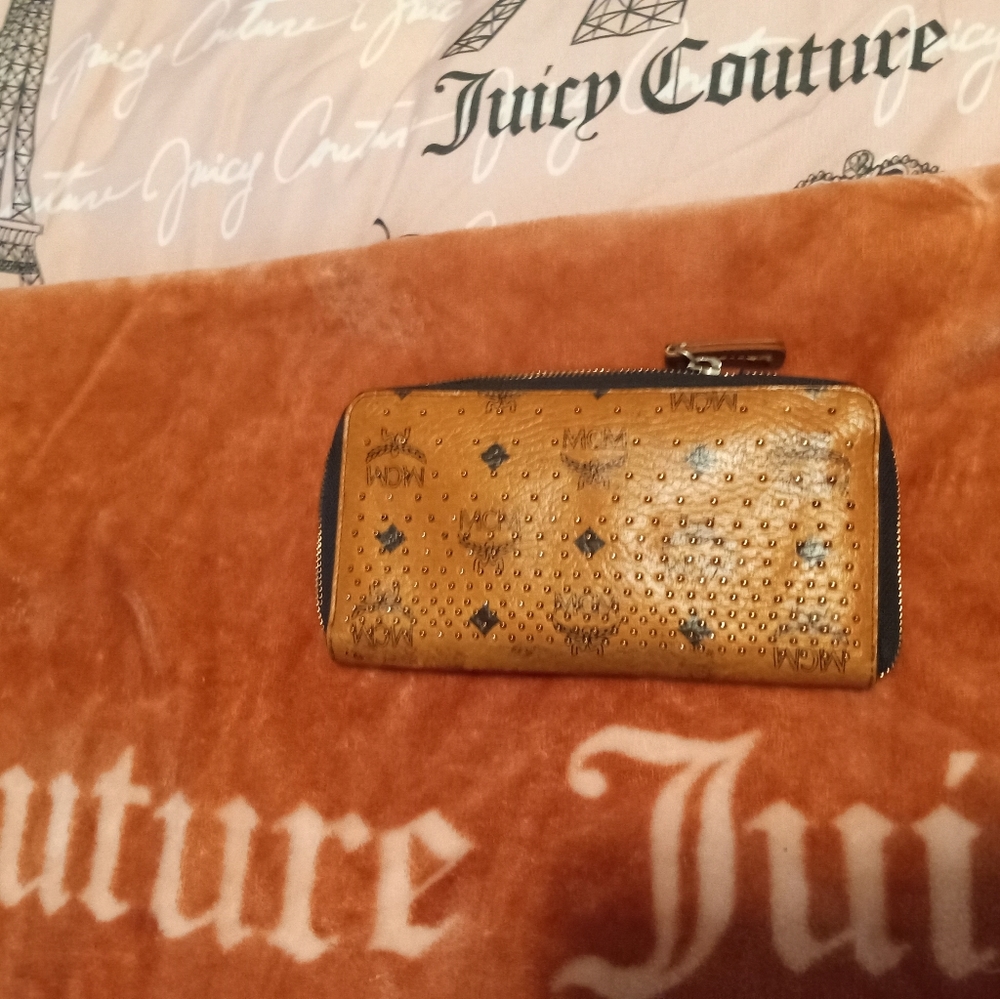 MCM wallet